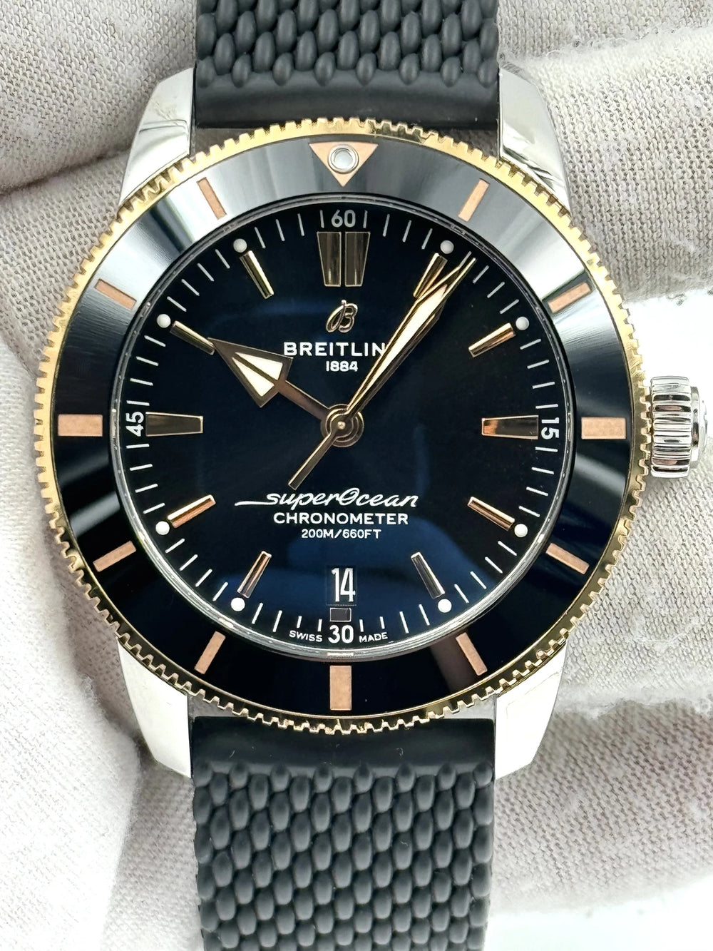 Breitling Superocean Heritage UB2030