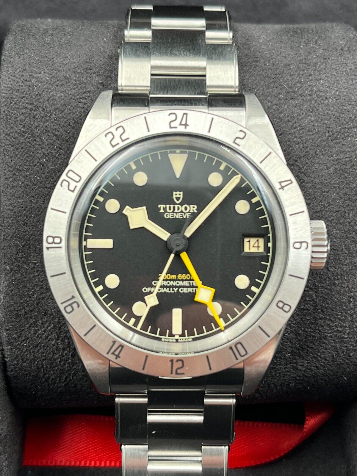 Tudor Black Bay Pro 79470