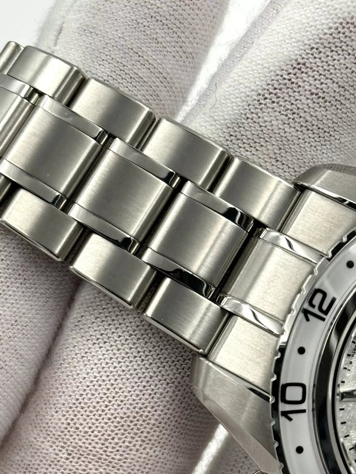 Grand Seiko Sport Collection SBGJ277
