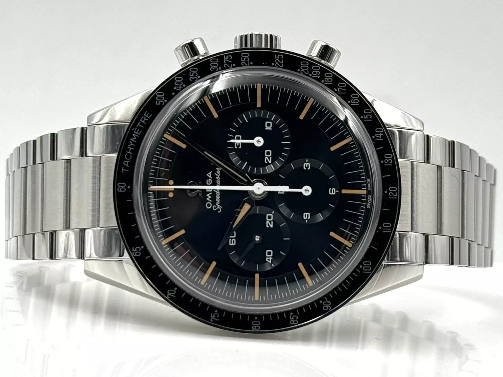 Omega Speedmaster First In Space 310.30.40.50.06.001