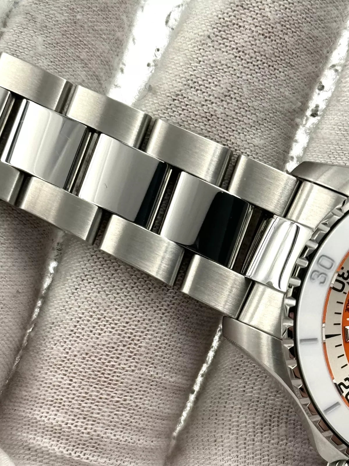 Breitling Superocean A17377