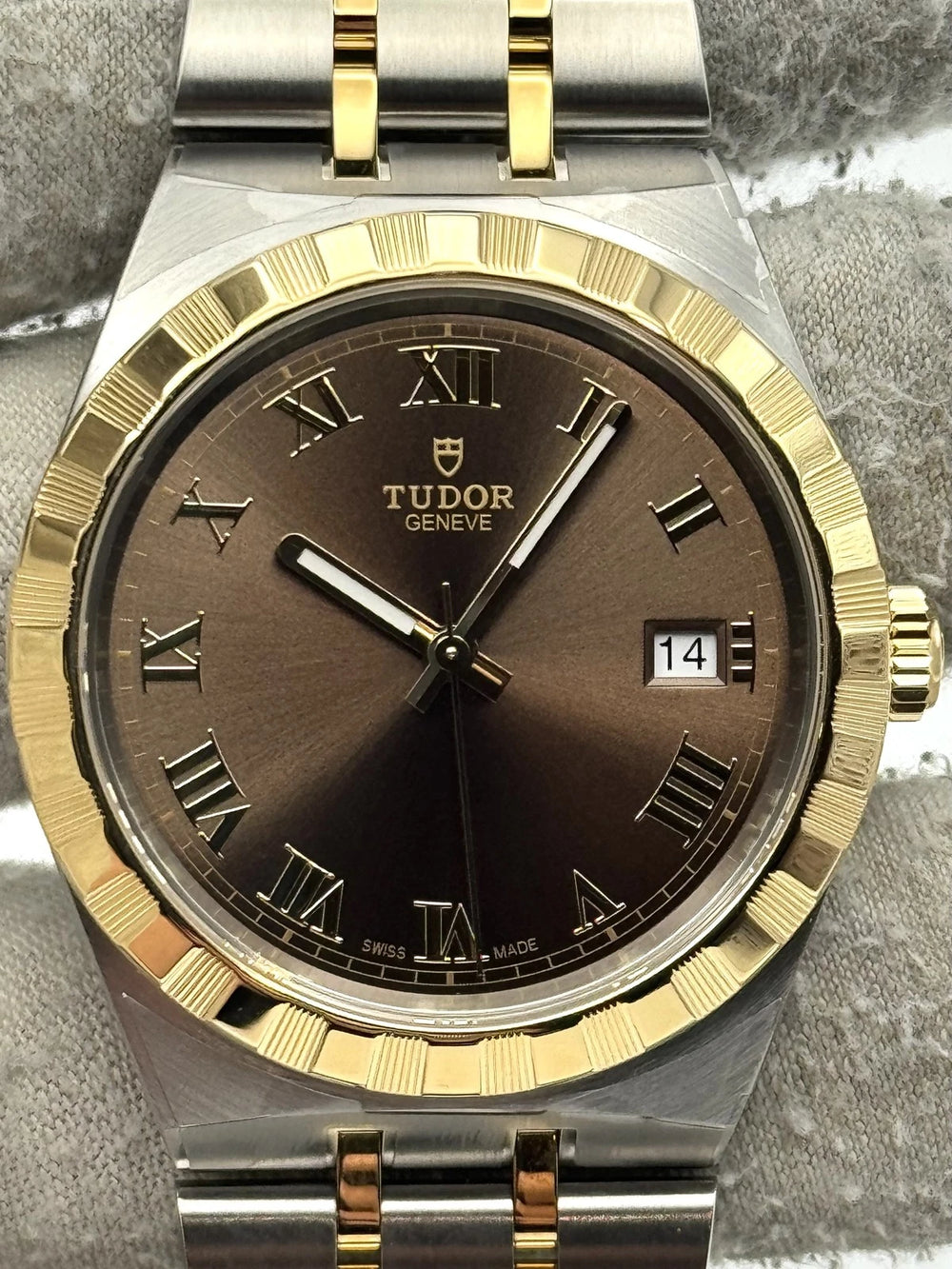 Tudor Royal 28503