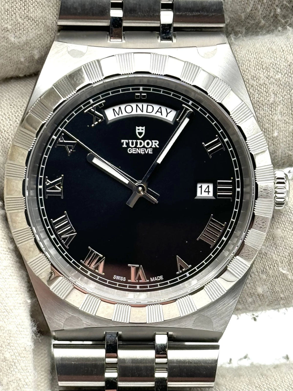 Tudor Royal 28600
