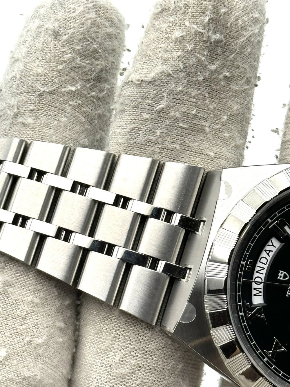Tudor Royal 28600