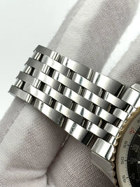 Breitling Navitimer Chronograph UB0121
