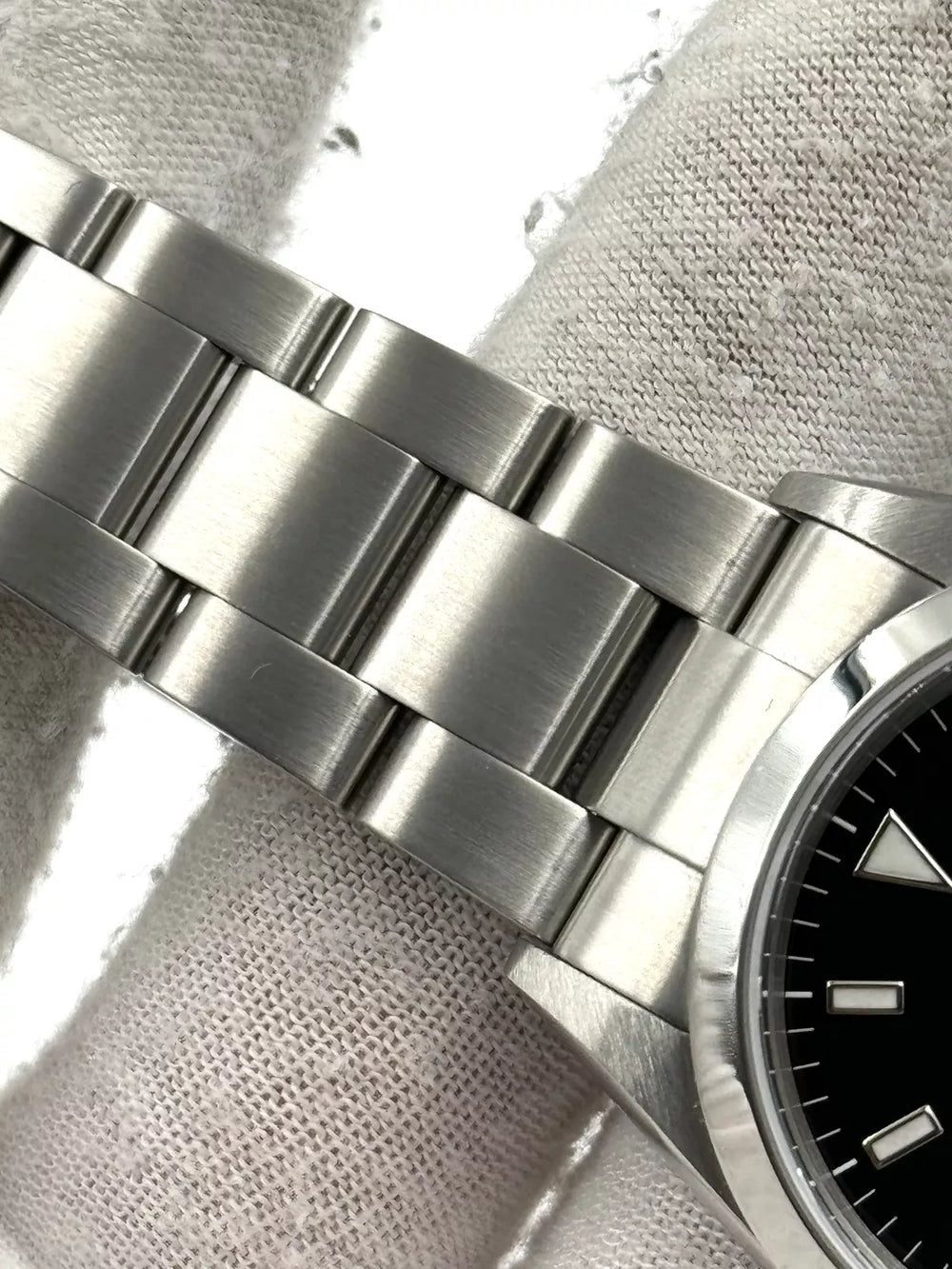 Rolex Explorer 114270