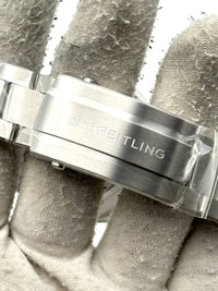 Breitling Avenger AB0147