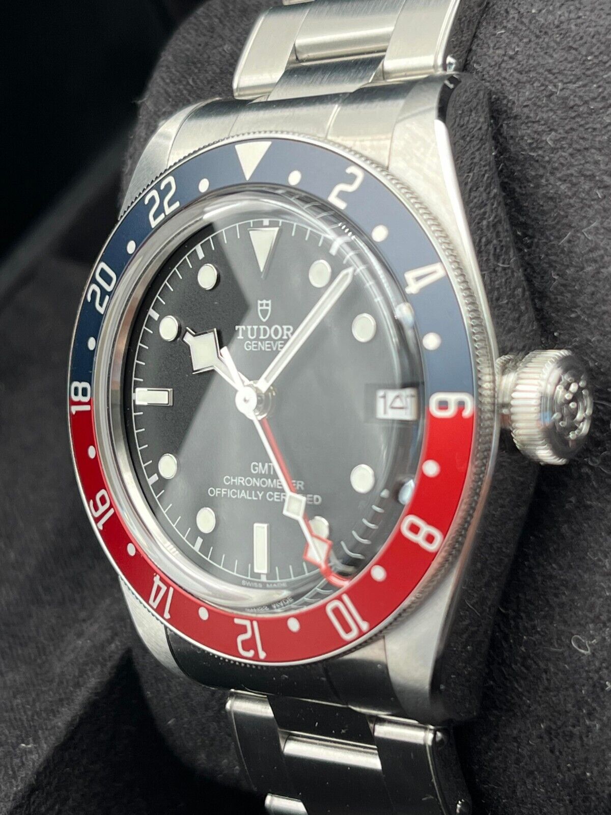 Tudor Black Bay GMT 79830RB