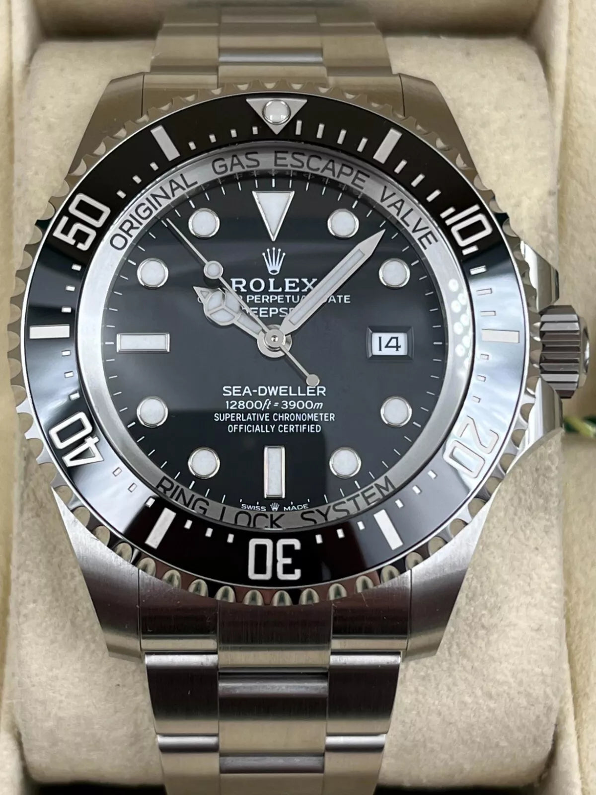 Rolex Sea-Dweller Deepsea 126660