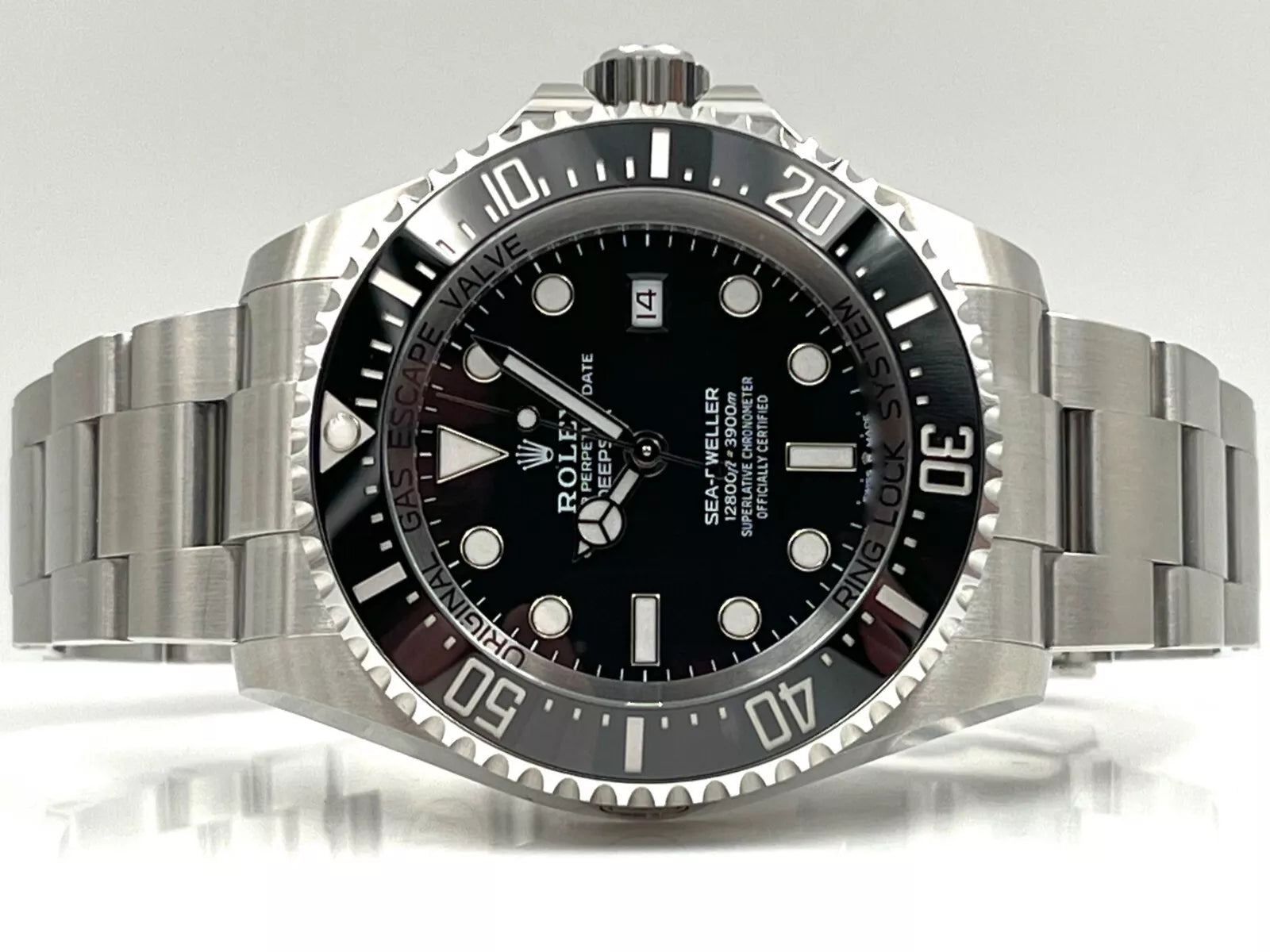 Rolex Sea-Dweller Deepsea 126660