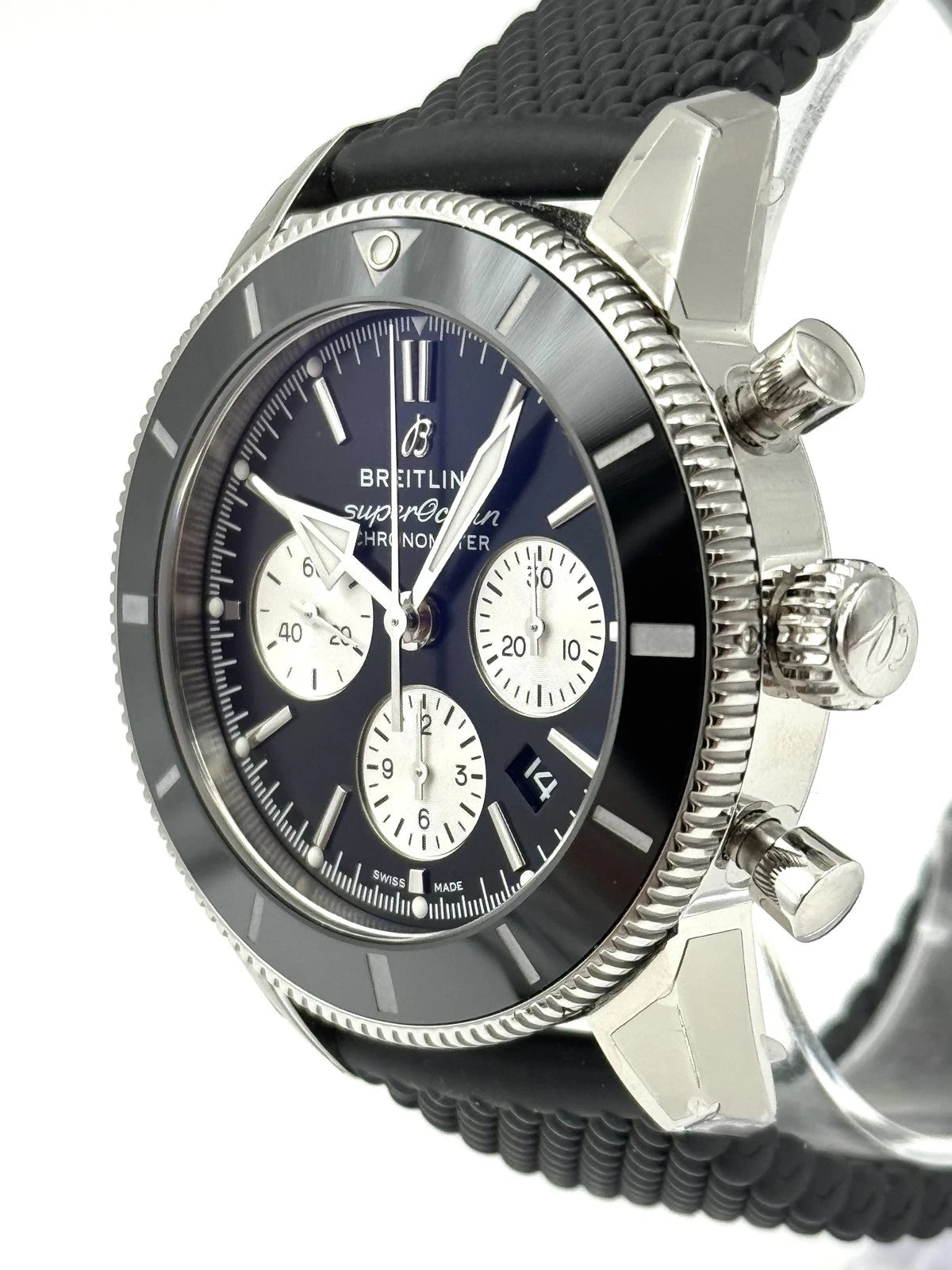 Breitling Superocean AB0162