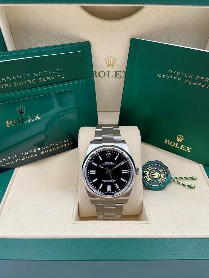 Rolex Oyster Perpetual 124300