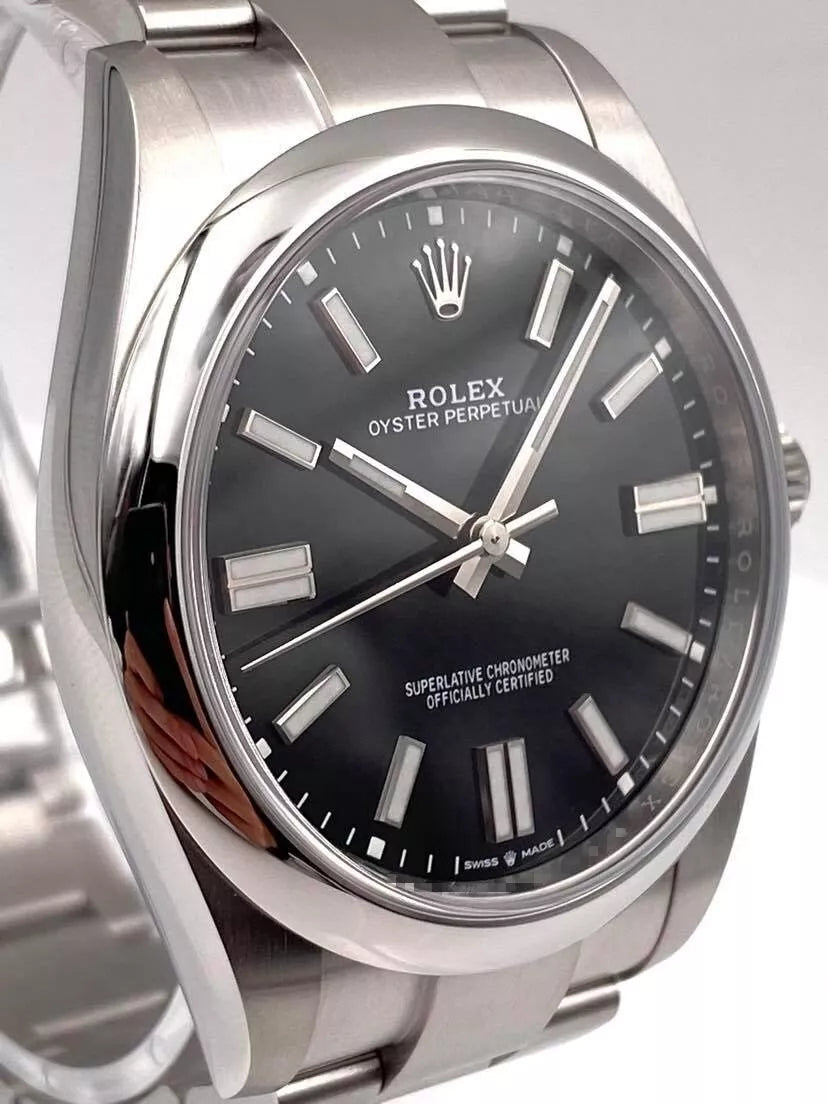 Rolex Oyster Perpetual 124300