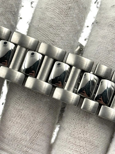 Cartier Pasha GMT W31037H3