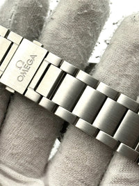 Omega Railmaster 220.10.40.20.01.001