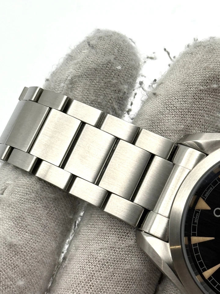 Omega Railmaster 220.10.40.20.01.001