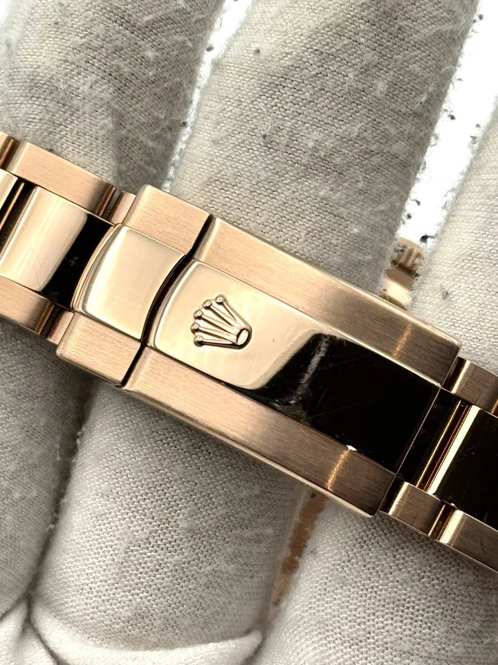 Rolex Skydweller 326935