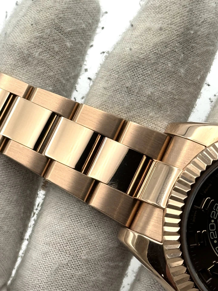 Rolex Skydweller 326935