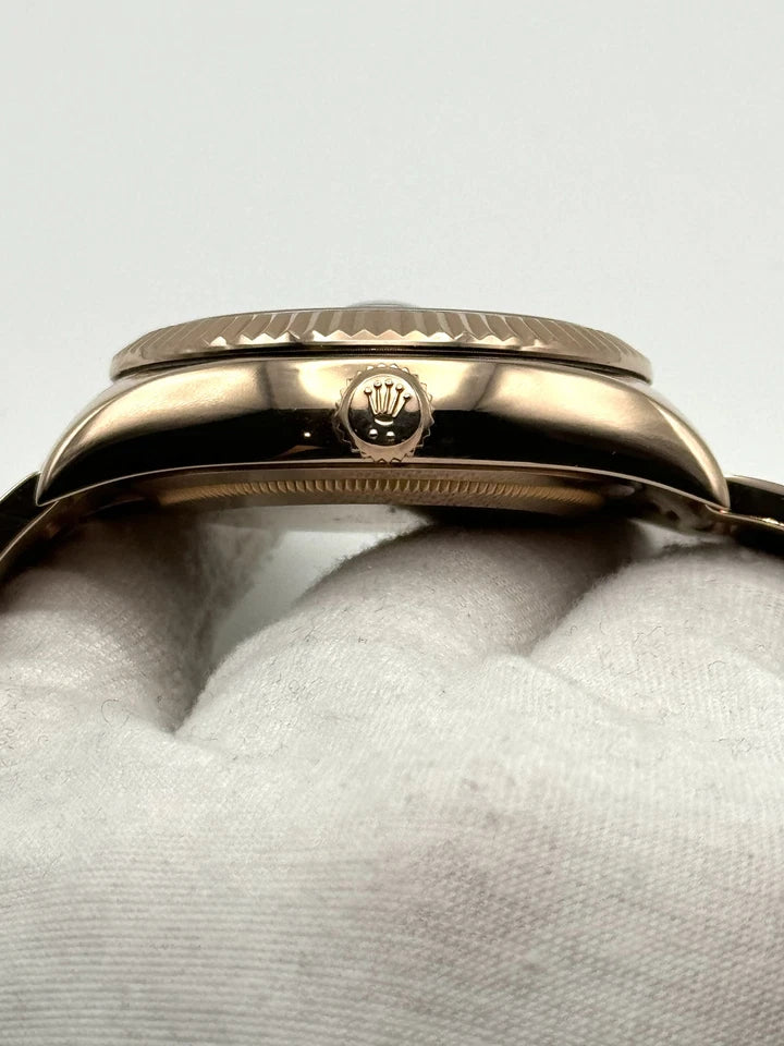 Rolex Skydweller 326935