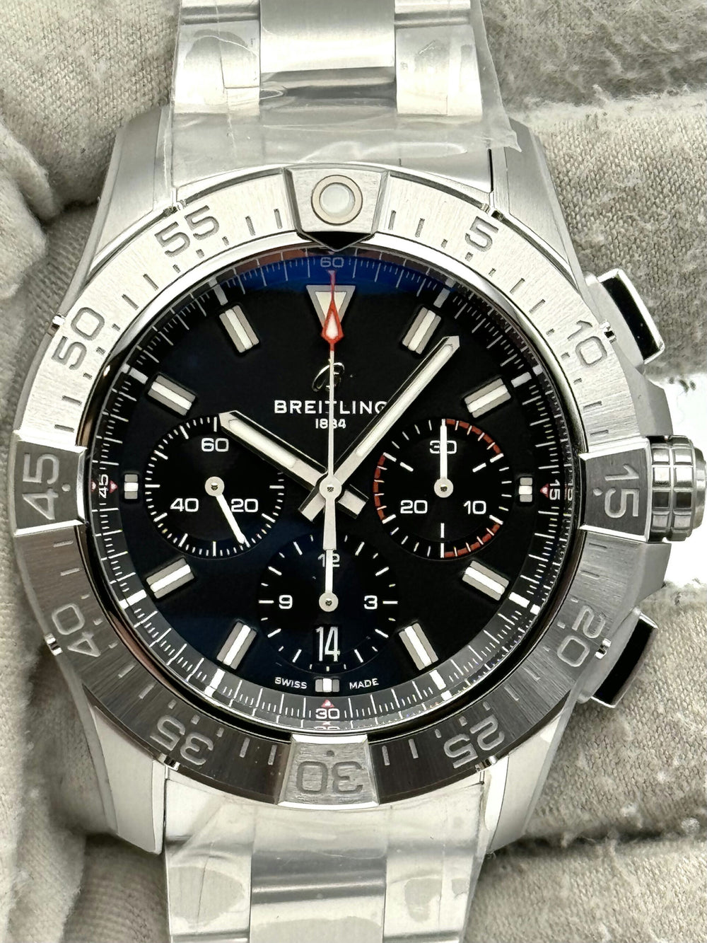 Breitling Avenger AB0147